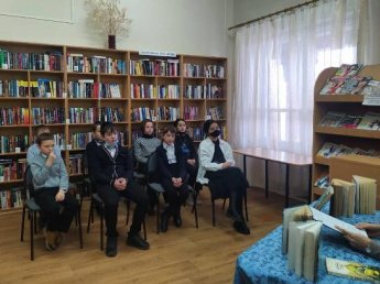 Литературный час «Герой неповторимой эпохи»