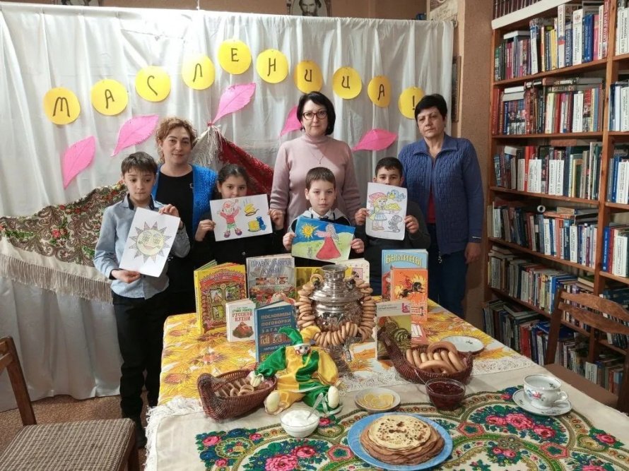 «Приходите на блины!»