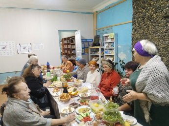 «Пусть осень жизни будет золотой»
