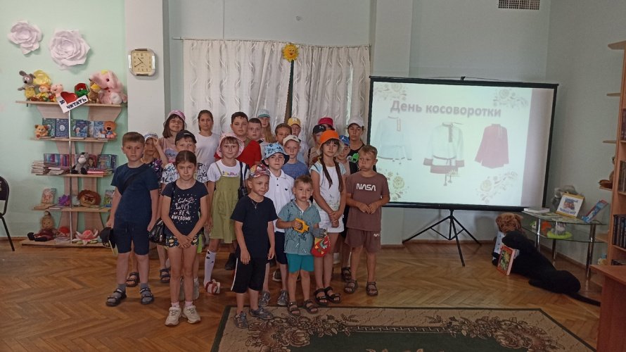 «Рубаха - косоворотка и в пир, и в мир»